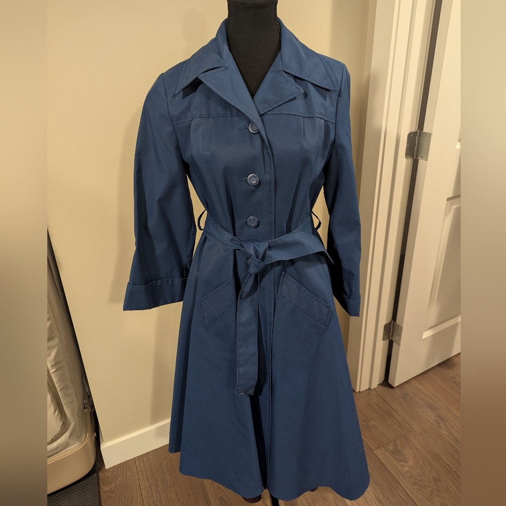 MISTY HARBOUR by NICCOLINI | vintage trench coat, cobalt blue size 11/12, small